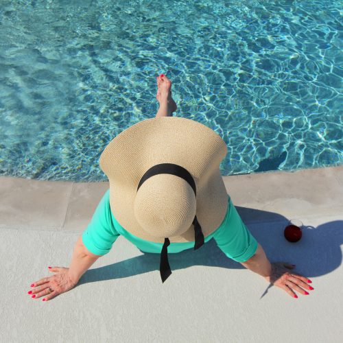 pool hat woman