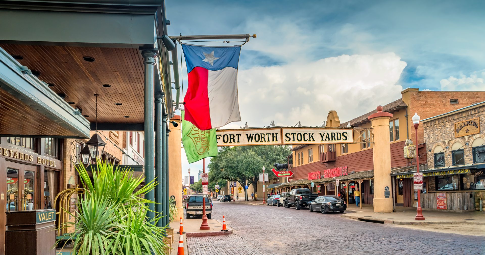 Street view of the Fort Worth Stockyards